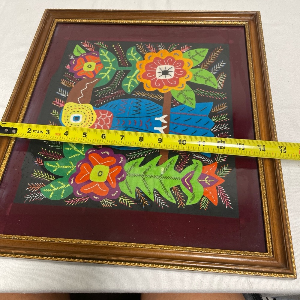 VTG Kuna Mola Folk embroidered Bird Fabric Art Framed @15x16” wooden frame - Picture 12 of 12